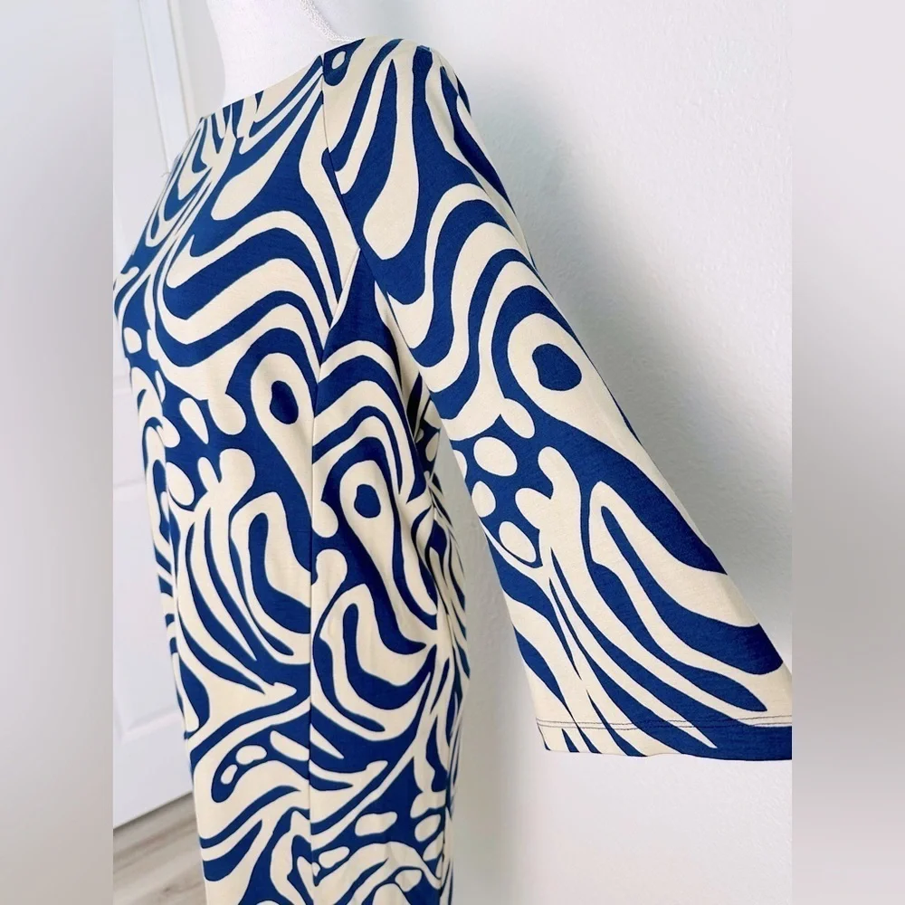 J McLaughlin Campbell Dress in Beige/Navy Puddle Print Size Small